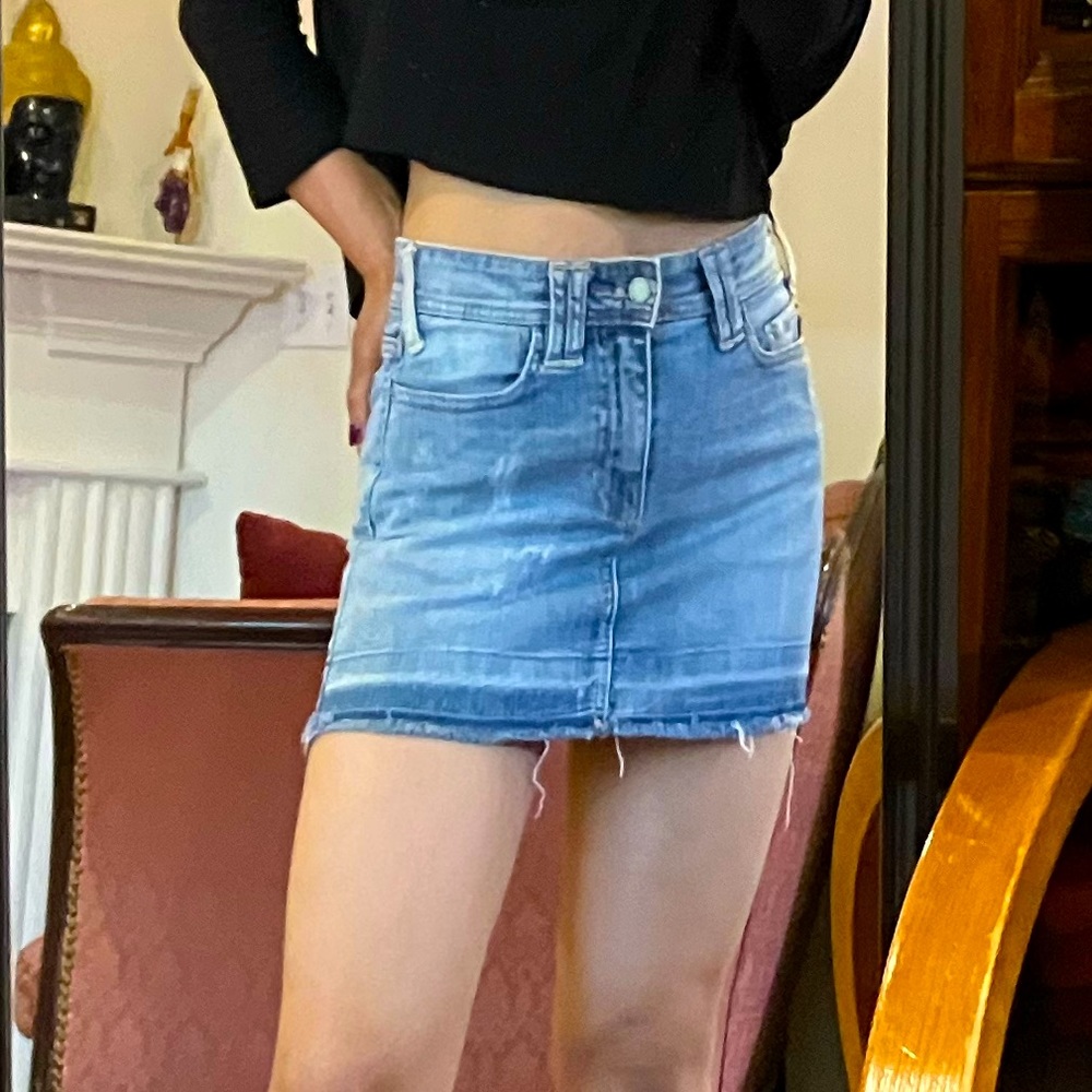 Cute jeans skirt